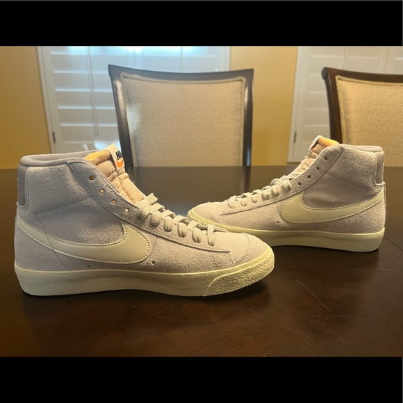 New Nike Blazer Mid 77 Premium Light Gray Sneaker Shoes Size US 7.5 - Picture 12 of 13